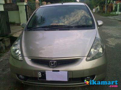 Jual Honda Jazz Idsi A/t 2004