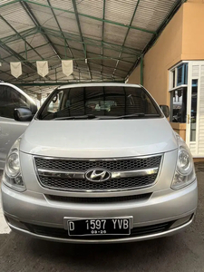 Hyundai H1 2011