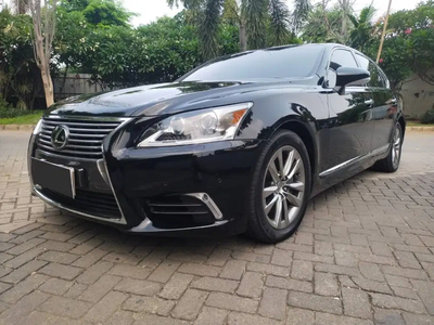 Lexus LS460L 2014