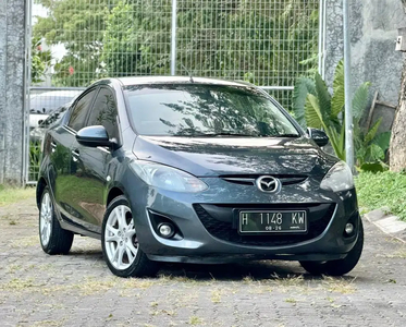 Mazda 2 2011