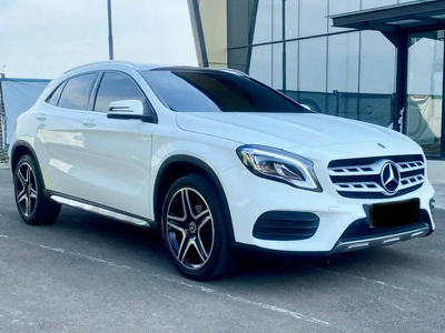 Mercedes-Benz GLA200 2017