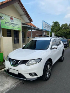 Nissan X-Trail 2015