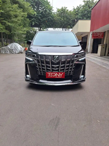 Toyota Alphard 2011