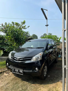 Toyota Avanza 2015