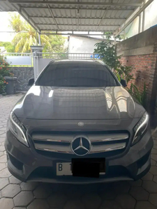 Mercedes-Benz GLA200 2014