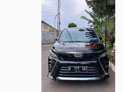 2018 Toyota Voxy At Facelift