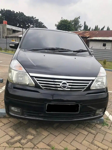 Nissan Serena 2012