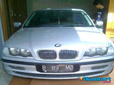 BMW 325i AT 2001