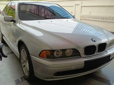 BMW 520i 2002