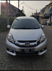 Honda Mobilio 2015