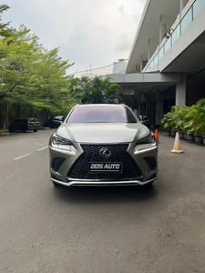 Lexus NX300 2019