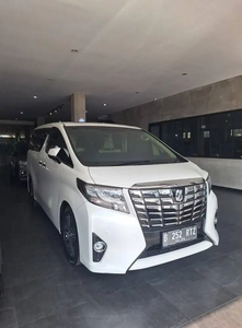 Toyota Alphard 2015