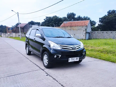 Toyota Avanza 2013