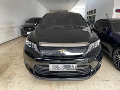 Toyota Harrier 2015