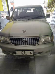 Toyota Kijang 2002