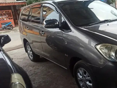 Toyota Kijang Innova 2010