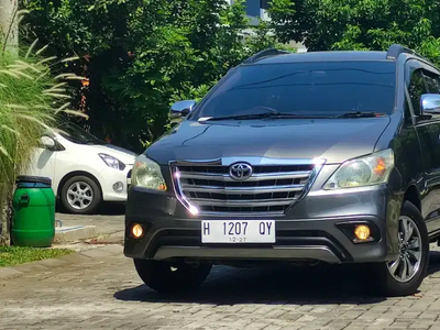 Toyota Kijang Innova 2013