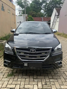 Toyota Kijang Innova 2015