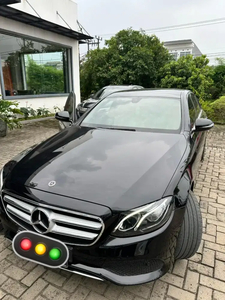 Mercedes-Benz E200 2019
