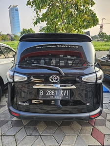 Toyota Sienta G tahun 2017 Kondisi Mulus Terawat Istimewa
