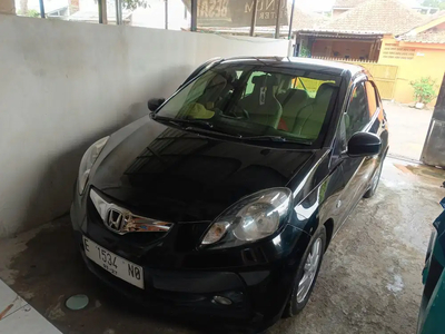 Honda Brio 2015