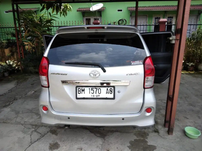 Toyota Avanza 2012