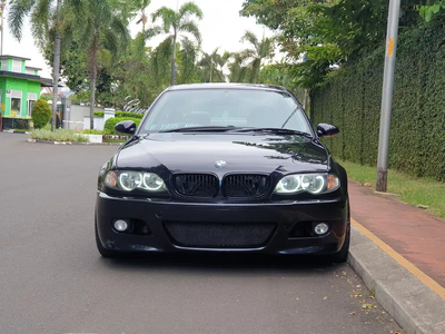 BMW 325i 2004