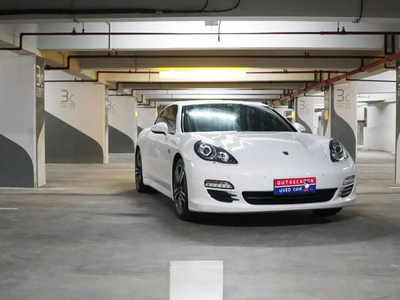 Porsche Panamera 2013