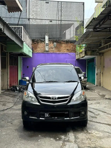 Toyota Avanza 2010