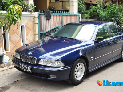 BMW 528i A/T, Steptronic 98, Mauritius Blue Mint Conditions