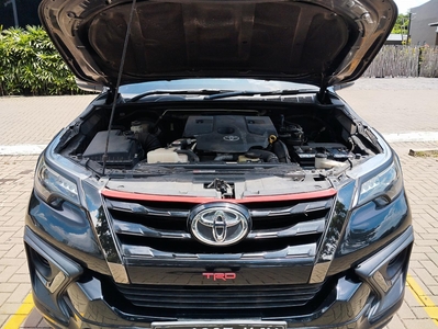 Toyota Fortuner 2.4 VRZ TRD AT 2019