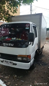 Isuzu Colt 77 PS 2002