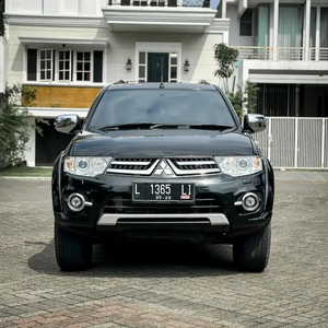 Mitsubishi Pajero Sport 2015