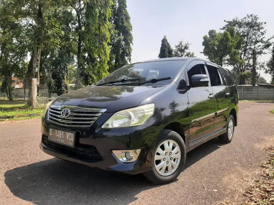 Toyota Kijang Innova 2012