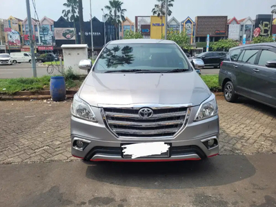 Toyota Kijang Innova 2015