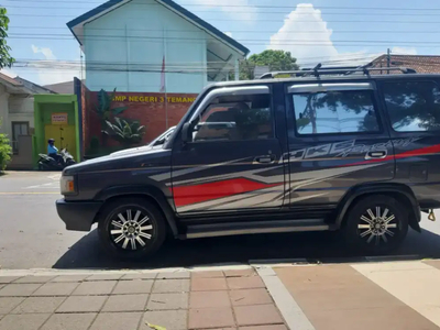 Toyota Kijang Super 1996