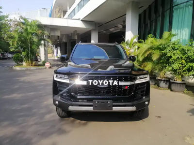 Toyota Land Cruiser 2023