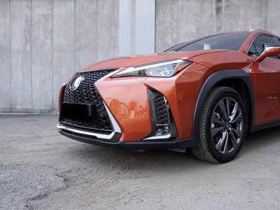 Lexus UX200 2020