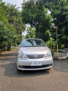 Nissan Serena 2009