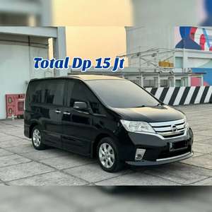 Nissan Serena 2014