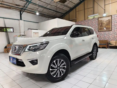 Nissan Terra 2018