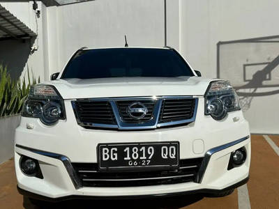 Nissan X-Trail 2012