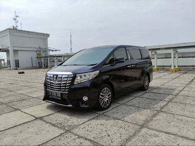 Toyota Alphard 2015