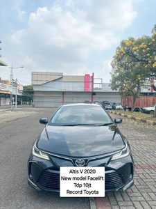 Toyota Altis 2020