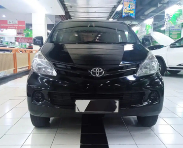 Toyota Avanza 2012