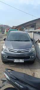 Toyota Avanza 2012