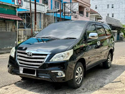 Toyota Kijang Innova 2015