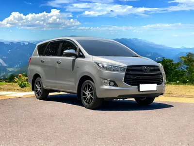 Toyota Kijang Innova 2017