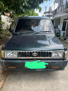 Toyota Kijang Super 1994