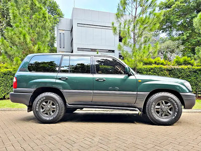 Toyota Land Cruiser 2003